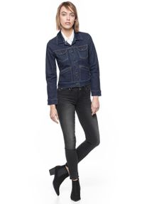 Wrangler - DAMSKA KURTKA JEANSOWA WRANGLER AUTHENTIC JACKET BARE BLUE W433X133R. Materiał: jeans. Wzór: jednolity. Styl: elegancki #4