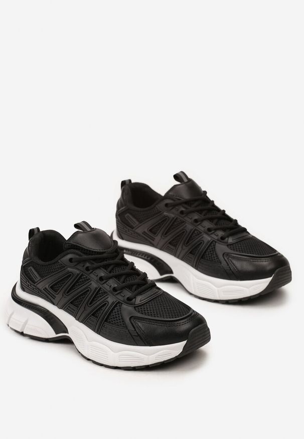Born2be - Czarne Sneakersy na Płaskiej Podeszwie ze Sznurowaniem i Odblaskami Dorsalina. Kolor: czarny. Obcas: na płaskiej podeszwie