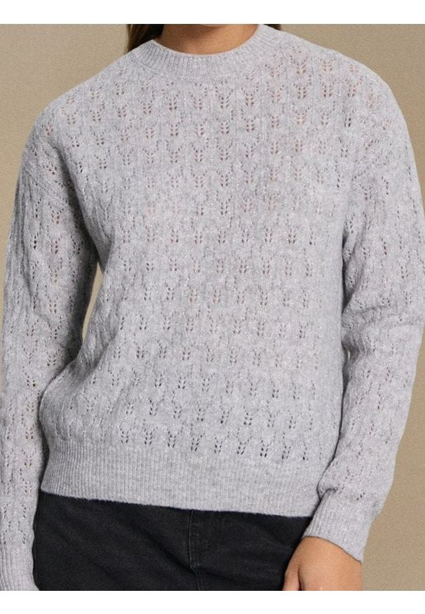 Sinsay - Ażurowy sweter z domieszką wełny - szary. Kolor: szary. Materiał: wełna. Wzór: ażurowy