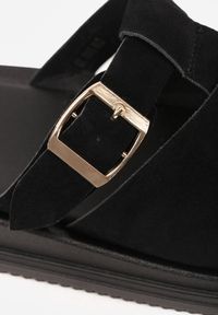 Born2be - Czarne Klapki z Paskami i Kwadratową Sprzączką Olyndar. Okazja: na co dzień. Kolor: czarny. Materiał: jeans. Sezon: lato. Styl: casual #9