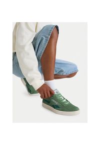 Sneakersy Reebok. Kolor: zielony. Model: Reebok Club #1
