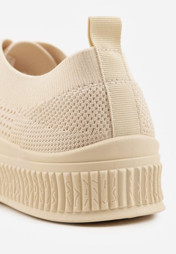 Born2be - Beżowe Siateczkowe Trampki na Tłoczonej Podeszwie Eezore. Kolor: beżowy. Materiał: jeans. Obcas: na obcasie. Wysokość obcasa: niski