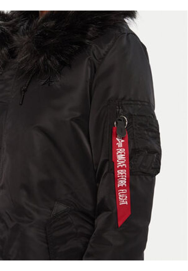 Alpha Industries Parka 198013 Czarny Regular Fit. Kolor: czarny. Materiał: syntetyk