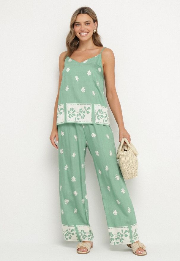 Born2be - Miętowy Wiskozowy Komplet Koszulka na Ramiączkach i Spodnie w Kwiaty Adisira. Kolor: zielony. Materiał: wiskoza. Wzór: kwiaty