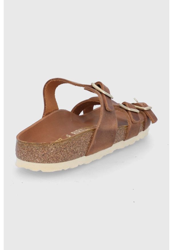 Birkenstock klapki skórzane Franca damskie kolor brązowy. Nosek buta: okrągły. Kolor: brązowy. Materiał: skóra. Wzór: gładki. Obcas: na obcasie. Wysokość obcasa: niski