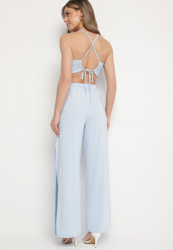 Born2be - Niebieski Komplet z Wiskozą Top z Wiązaniem i Szerokie Spodnie z Rozcięciami Zirellia. Kolor: niebieski. Materiał: wiskoza