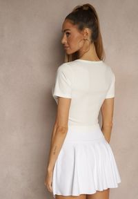 Renee - Beżowy Prążkowany T-shirt z Bawełny Lirave. Okazja: na co dzień. Kolor: beżowy. Materiał: bawełna, prążkowany. Styl: klasyczny, elegancki, casual #5