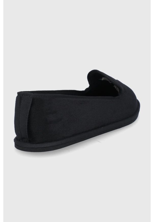 EA7 Emporio Armani Kapcie kolor czarny. Nosek buta: okrągły. Kolor: czarny. Materiał: guma