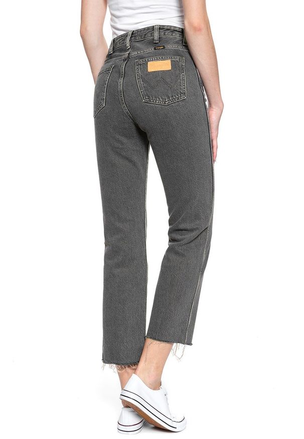 Wrangler - WRANGLER RETRO STRAIGHT CROP DESERT BLACK W27YRJ26N 112128215. Styl: retro
