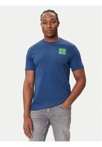 Calvin Klein Jeans T-Shirt Gradient Monogram LV04RC859G Niebieski Regular Fit. Kolor: niebieski. Materiał: bawełna. Wzór: gradientowy