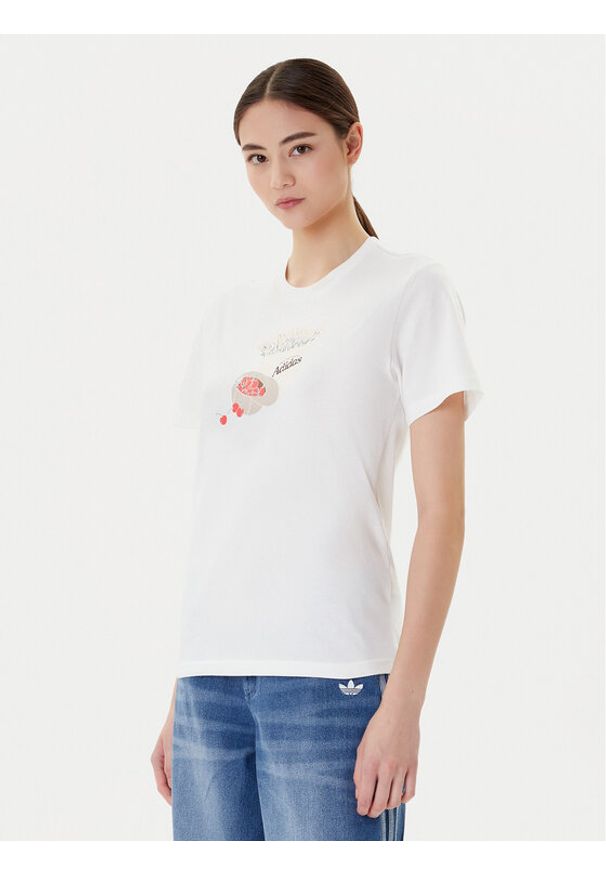 Adidas - adidas T-Shirt Farmers Market Graphic JN2543 Biały Regular Fit. Kolor: biały. Materiał: bawełna
