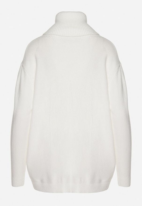 Born2be - Biały Sweter z Golfem i Dodatkiem Kaszmiru Rorizia. Okazja: na co dzień, do pracy. Typ kołnierza: golf. Kolor: biały. Długość: długie. Wzór: aplikacja. Materiał: kaszmir. Długość rękawa: długi rękaw. Sezon: zima, jesień. Styl: casual, klasyczny