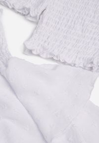 Born2be - Biały Komplet Top w Stylu Hiszpanki i Spódnico-Szorty z Gumką Quillatta. Kolor: biały. Wzór: aplikacja #4