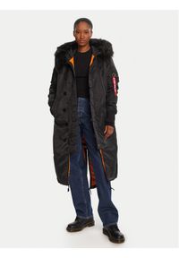 Alpha Industries Parka 198013 Czarny Regular Fit. Kolor: czarny. Materiał: syntetyk