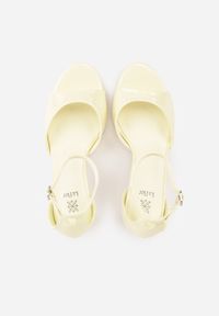 Born2be - Żółte Klasyczne Sandały na Szpilce z Paskiem Wokół Kostki Berenne. Okazja: na co dzień, na randkę. Zapięcie: pasek. Kolor: żółty. Materiał: jeans. Obcas: na szpilce. Styl: klasyczny. Wysokość obcasa: średni #8