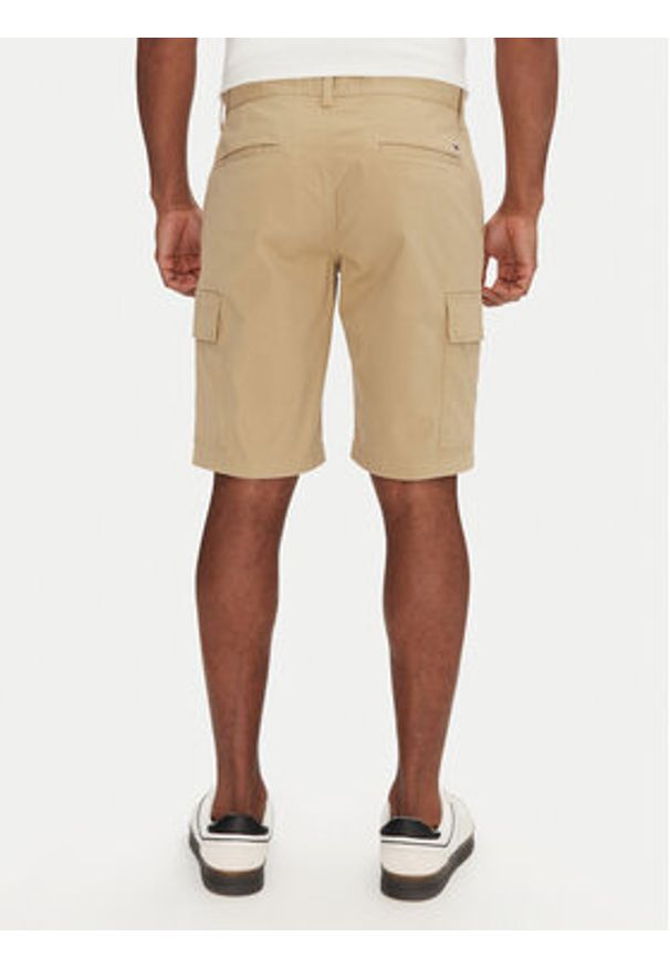 Tommy Jeans Szorty materiałowe Scanton DM0DM21949 Beżowy Regular Fit. Kolor: beżowy. Materiał: bawełna