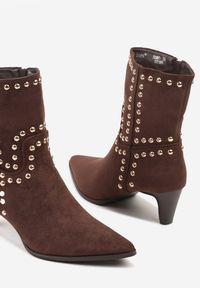 Renee - Brązowe Botki na Stożku z Metalicznymi Nitami Violera. Kolor: brązowy. Materiał: jeans. Obcas: na stożku. Styl: boho #3