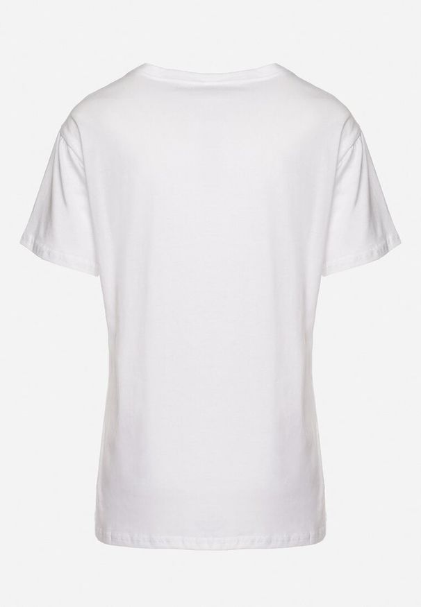 Born2be - Biały T-shirt Ozdobiony Kolorowymi Cyrkoniami Wiadea. Okazja: na co dzień. Kolor: biały. Wzór: aplikacja, kolorowy. Styl: klasyczny, casual