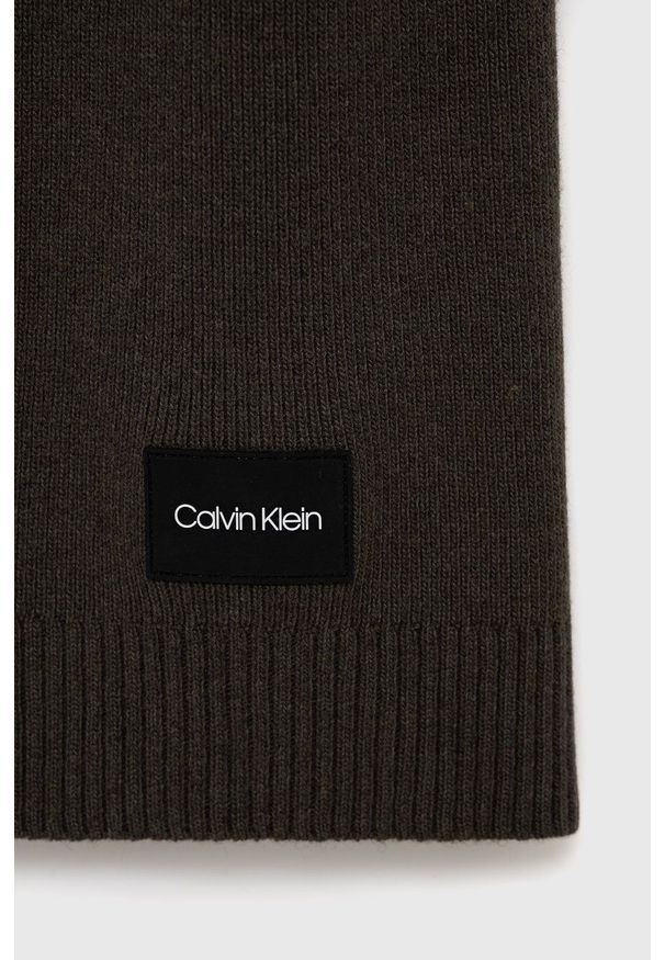 Calvin Klein Szalik męski kolor zielony gładki. Kolor: zielony. Materiał: poliester. Wzór: gładki