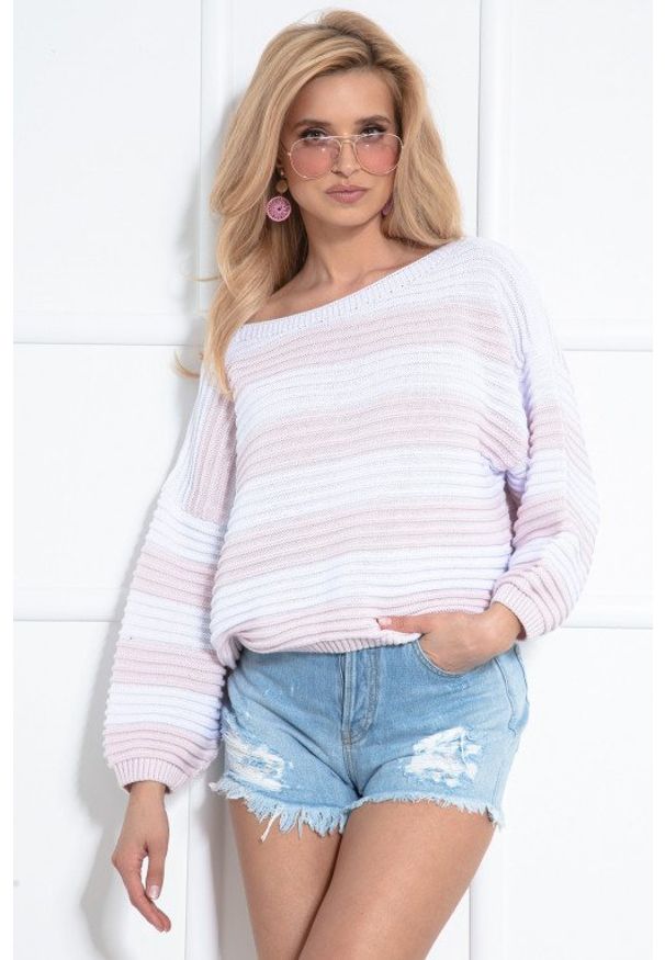 Fobya - Oversizowy Delikatny Sweterek w Paski - Różowy. Kolor: różowy. Materiał: bawełna. Wzór: paski