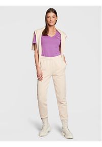 Calvin Klein Jeans T-Shirt J20J220303 Fioletowy Slim Fit. Kolor: fioletowy. Materiał: bawełna