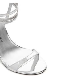 Stuart Weitzman Sandały Naudistini Wrap 100 SM911 Srebrny. Kolor: srebrny. Materiał: lakier, skóra #3