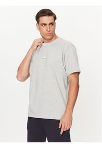 New Balance T-Shirt Athletics Remastered Graphic Cotton Jersey Short Sleeve T-shirt MT31504 Szary Regular Fit. Kolor: szary. Materiał: bawełna