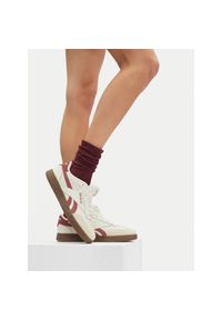 Sneakersy Reebok. Kolor: kremowy #1