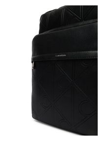 Calvin Klein Saszetka Emblem Aop Emboss Slim Square Bp LV04D3328G Czarny. Kolor: czarny. Materiał: skóra #6