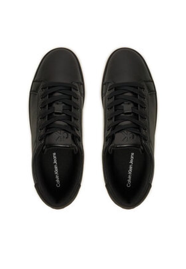Calvin Klein Jeans Sneakersy YM0YM01164 Czarny. Kolor: czarny. Materiał: skóra
