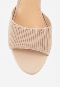 Born2be - Beżowe Sandały na Słupku z Materiałowym Paskiem Uvilana. Zapięcie: pasek. Kolor: beżowy. Materiał: materiał. Obcas: na słupku. Styl: boho, elegancki. Wysokość obcasa: średni #4