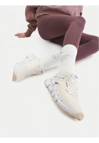 Reebok Buty do biegania EO-ZIG DYNAMICA 6 100244513 Écru. Kolor: kremowy. Materiał: materiał #1