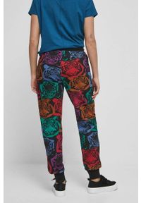 medicine - Medicine spodnie dresowe damskie kolor czarny wzorzyste. Kolor: czarny. Materiał: dresówka #4