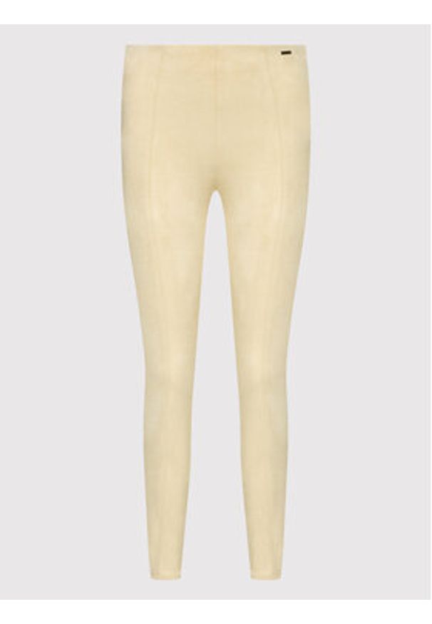Guess Spodnie materiałowe W1YB90 WE0L0 Beżowy Slim Fit. Kolor: beżowy. Materiał: materiał, syntetyk