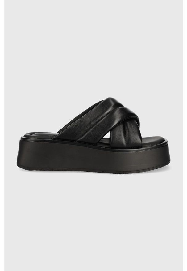 Vagabond Shoemakers klapki skórzane COURTNEY damskie kolor czarny na platformie. Kolor: czarny. Materiał: skóra. Wzór: gładki. Obcas: na platformie