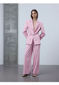 Reserved - Luźne spodnie z zakładkami - pastelowy róż. Kolor: różowy. Materiał: wiskoza, tkanina #1