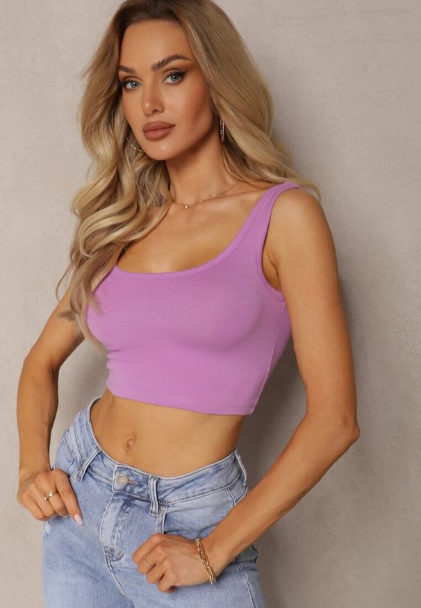 Renee - Fioletowy Tank Top z Elastycznej Bawełny z Głębokim Dekoltem Omaliana. Okazja: na co dzień. Kolor: fioletowy. Materiał: bawełna. Styl: casual