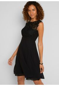 Sukienka z koronką bonprix czarny. Kolor: czarny. Materiał: koronka. Wzór: koronka #2