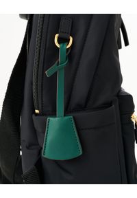 Tory Burch - TORY BURCH - Czarny plecak Piper Zip. Kolor: czarny. Materiał: materiał #6