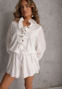 Renee - Biały Krótki Kombinezon z Falbankami i Bufiastymi Rękawami Danathise. Kolor: biały. Materiał: materiał, poliester. Długość: krótkie. Styl: elegancki #1