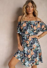 Renee - Granatowa Sukienka z Bawełny w Kwiatowy Print Dimizama. Okazja: na co dzień. Kolor: niebieski. Materiał: bawełna. Długość rękawa: krótki rękaw. Wzór: kwiaty, nadruk. Sezon: lato. Typ sukienki: proste. Styl: elegancki, casual