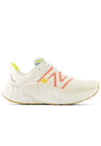 Buty New Balance Fresh Foam More v4 WMORCF4 - białe. Kolor: biały. Materiał: guma, syntetyk. Szerokość cholewki: normalna. Sport: fitness #1