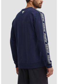 Guess - GUESS Granatowa męska bluza z lampasami Arlo Cn, Rozmiar XXL. Okazja: na co dzień, do domu. Kolor: niebieski. Materiał: elastan, bawełna. Długość rękawa: długi rękaw. Długość: długie. Styl: casual #3