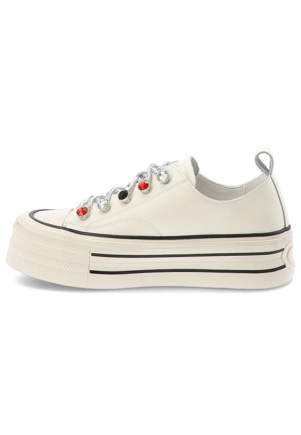 Sneakersy damskie GOE, cholewka ze skóry licowej z zaokrąglonym noskiem na solidnej podeszwie, białe, TT2N4072. Kolor: biały. Materiał: skóra. Szerokość cholewki: normalna