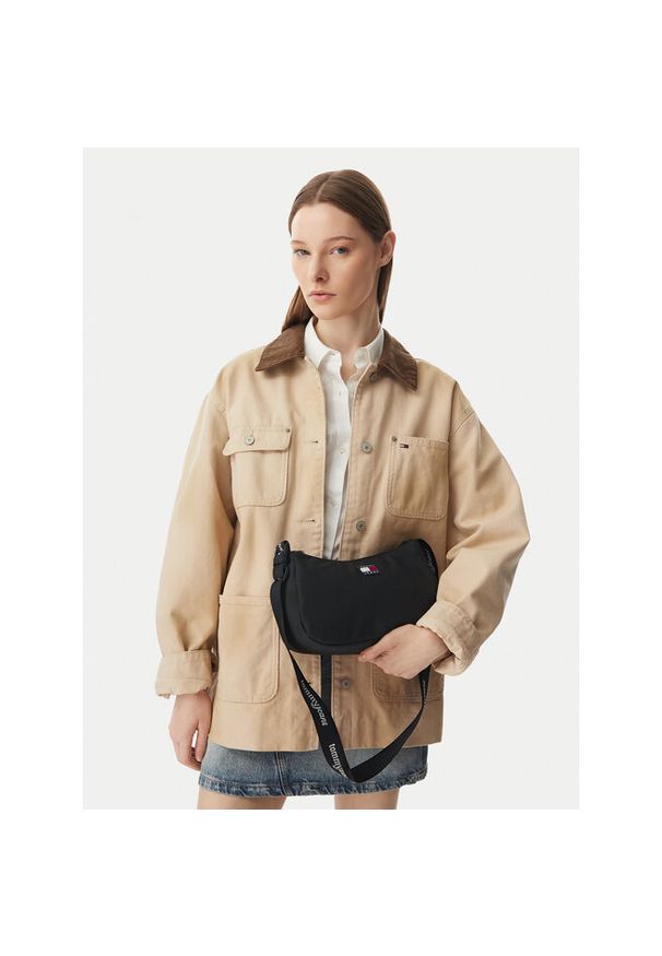 Torebka Tommy Jeans. Kolor: czarny