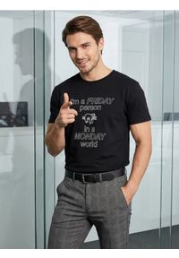 Sinsay - Bawełniana koszulka z napisem - czarny. Kolor: czarny. Materiał: bawełna. Wzór: napisy #1