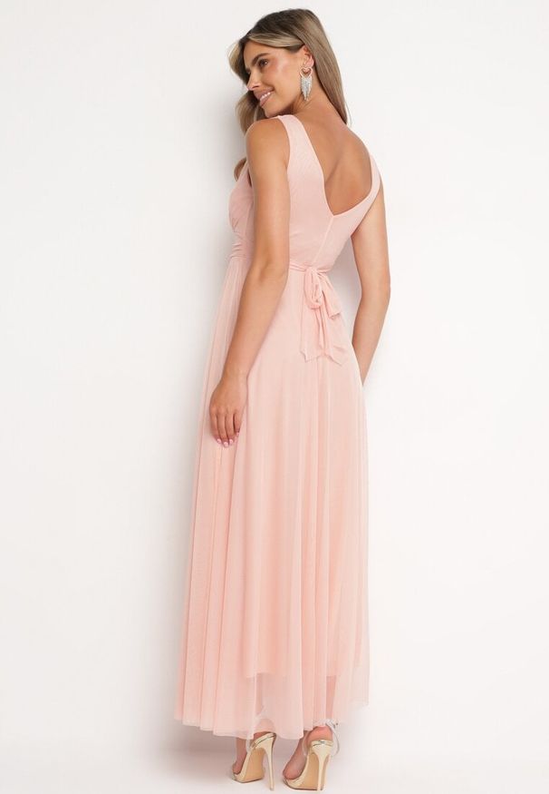 Born2be - Różowa Sukienka Koktajlowa z Tiulowym Dołem Elasoria. Kolor: różowy. Materiał: tiul. Styl: wizytowy