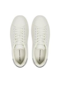 Armani Exchange Sneakersy XDX177 XV918 M801 Biały. Kolor: biały. Materiał: materiał #3