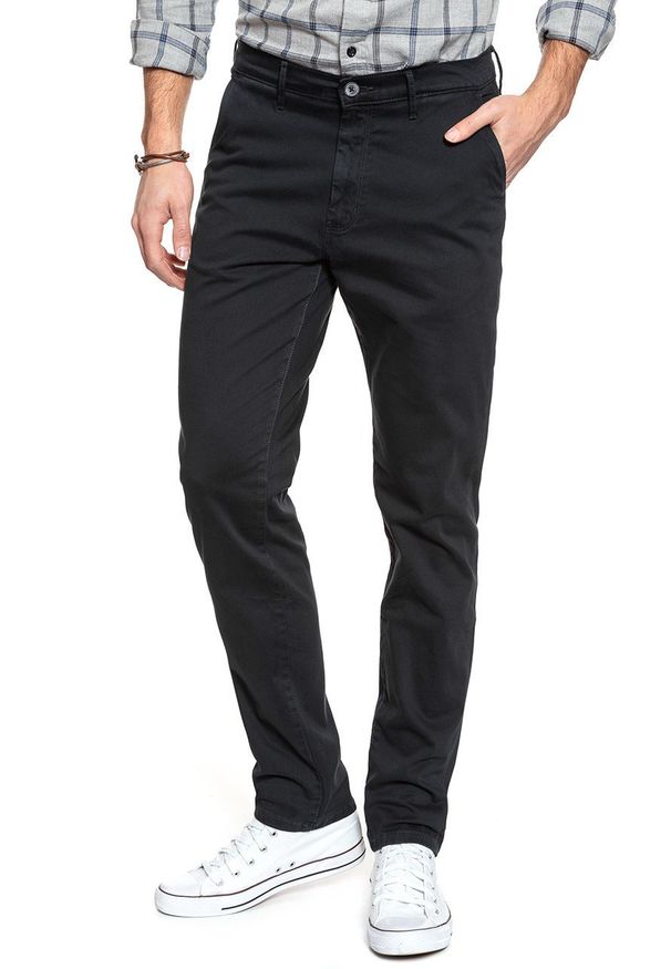 Wrangler - WRANGLER SPODNIE MĘSKIE CHINO DARK NAVY W16LA1XAE 112127300. Materiał: materiał