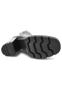 CheBello - Czarne Botki Chebello Modne Skórzane Buty Na Obcasie. Okazja: na co dzień. Kolor: czarny. Materiał: skóra. Obcas: na obcasie. Styl: casual, elegancki. Wysokość obcasa: średni #3